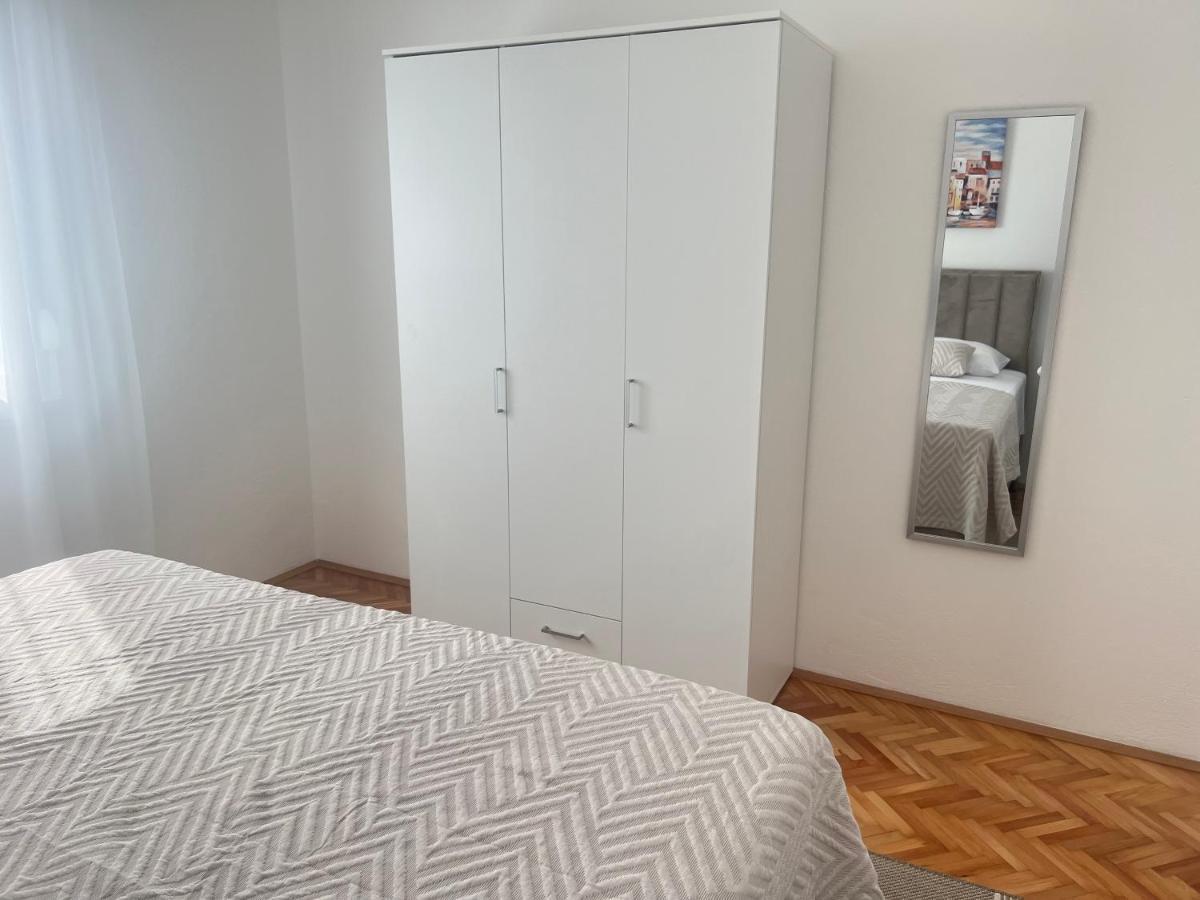 Apartments Javorska Kaštela 外观 照片