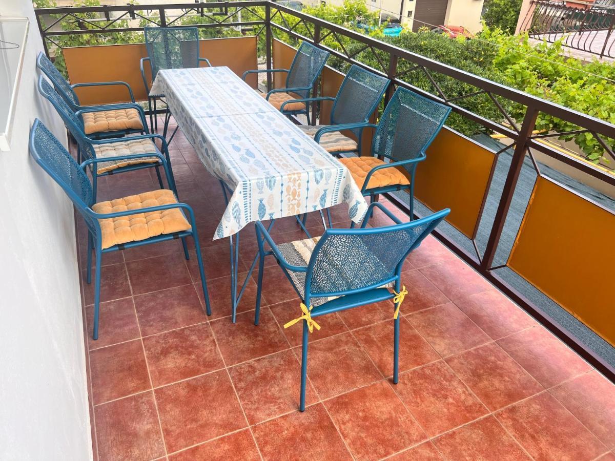 Apartments Javorska Kaštela 外观 照片